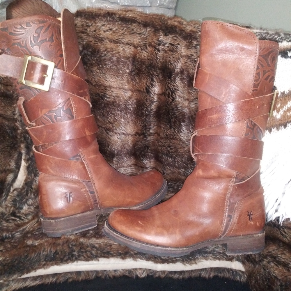 Frye embossed leather Veronica Strap boot